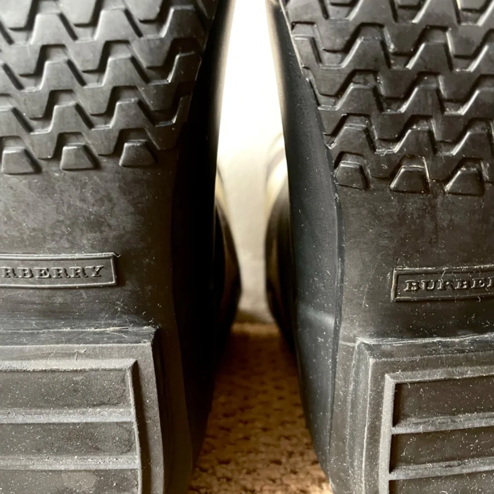 Burberry Mid-calf Boots Sz. 37 + FREE  Rubber Cleaning Set